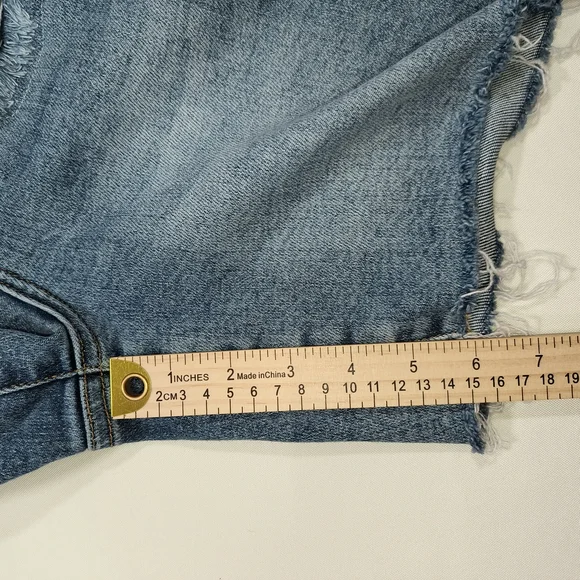 Judy Blue Blue Distressed Jean Shorts High-Waisted with Raw Hem Women's Size S - Picture 6 of 10
